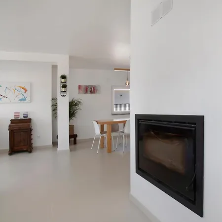 Peace House Βίλα