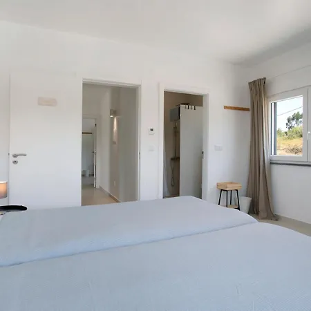 Peace House Βίλα Lourinha (Lisbon)