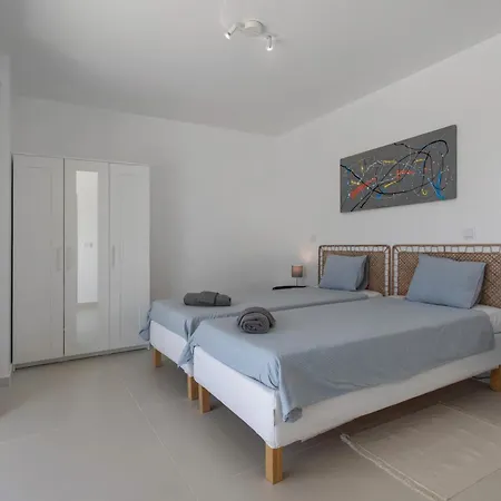 Peace House Βίλα Lourinha (Lisbon)