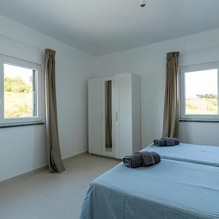 Villa Breeze Retreat *
