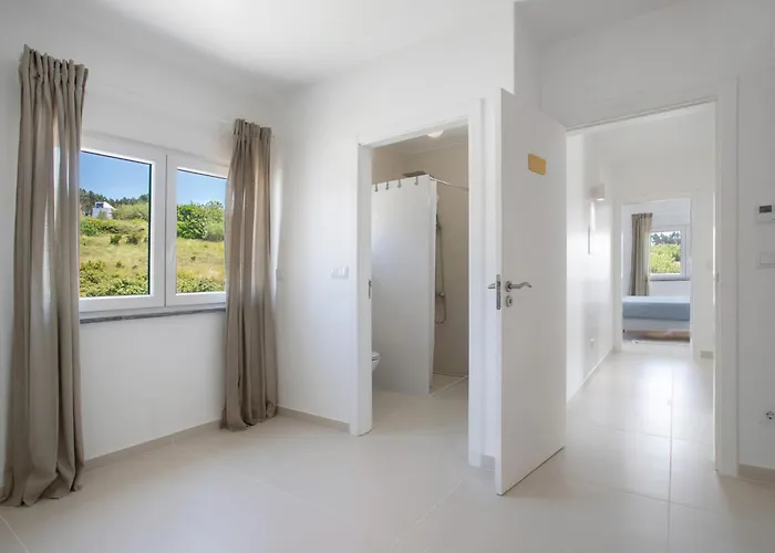 Peace House * Lourinhã